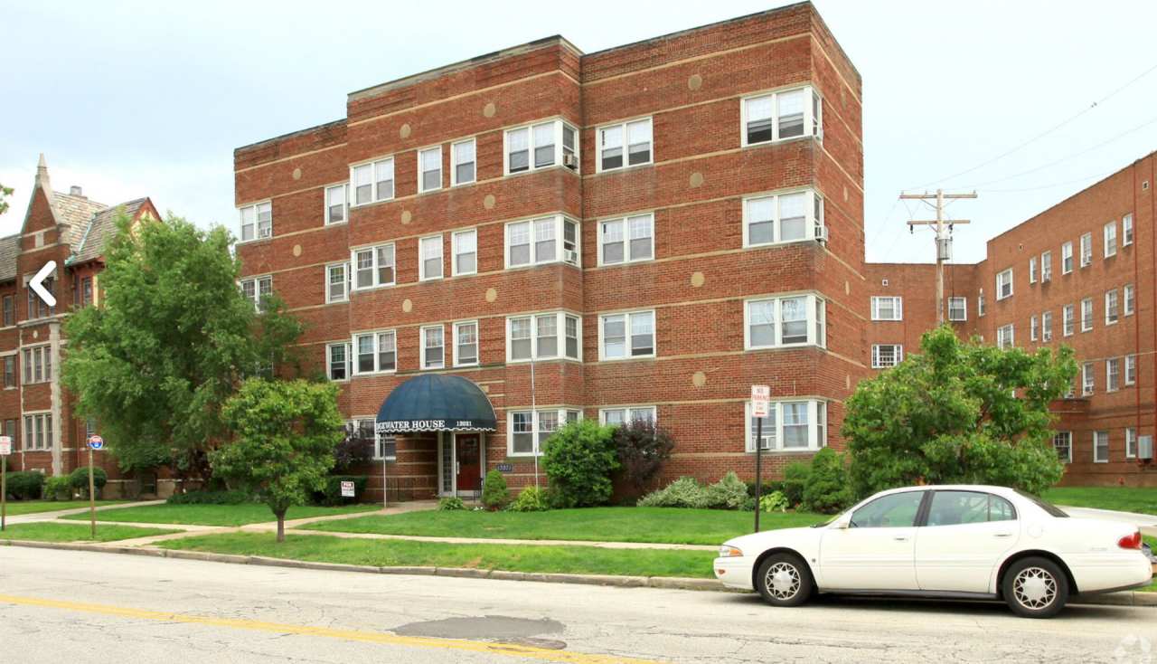 12021 Edgewater Drive