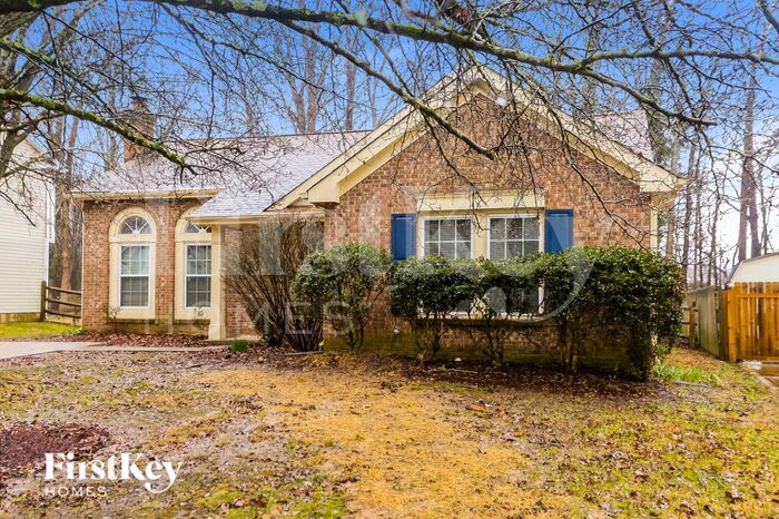 2035 David Earl Drive