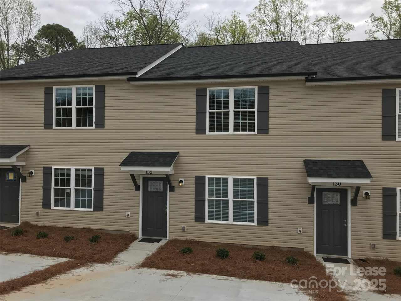 132 Brookwood Avenue NE