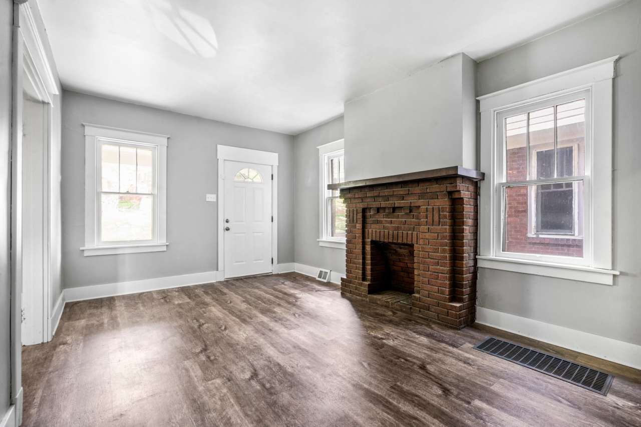 Updated 3 Bedroom 1 Bath in Sheraden