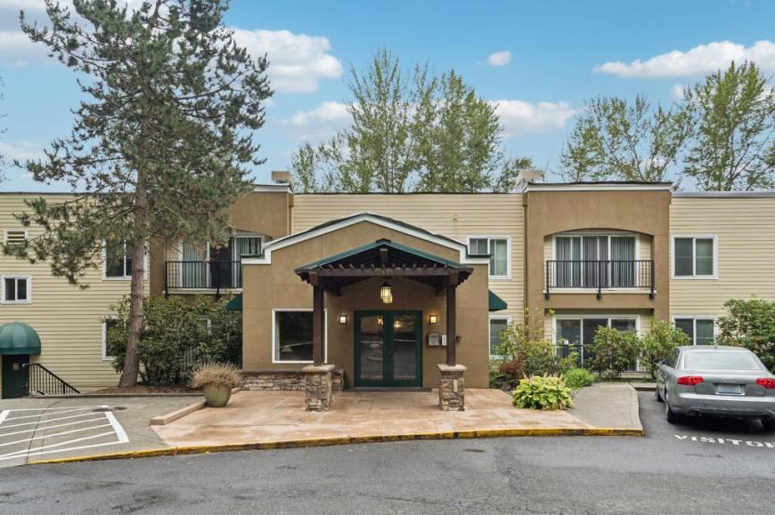 12439 Totem Lake Way #114