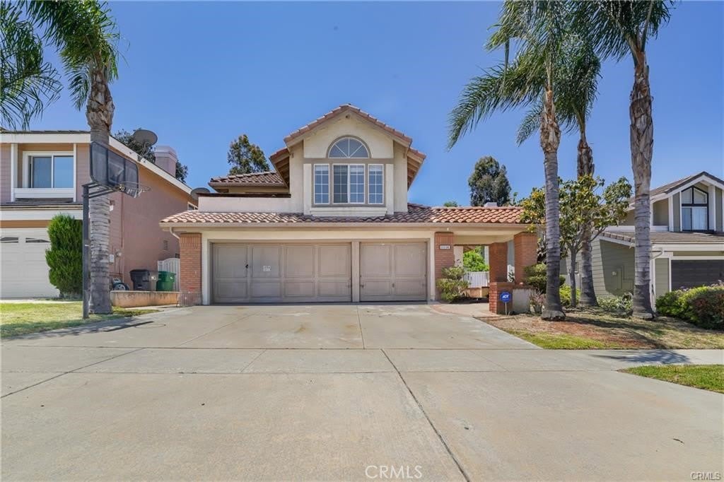 2230 Bloomfield Lane