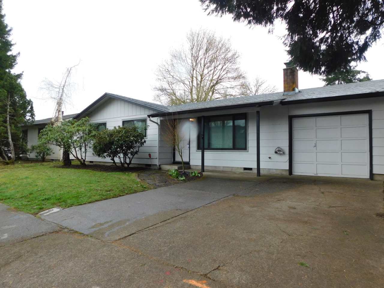 Winter Special-$300 Off 1st Mo.-A beautiful house to make your home