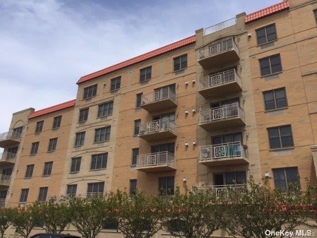 125 Broadway unit: 501