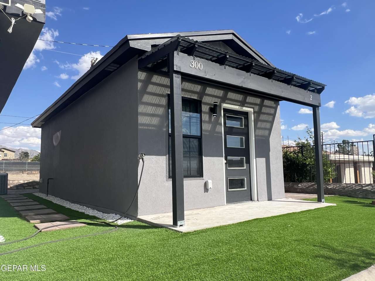 300 RUBY Drive unit: 2