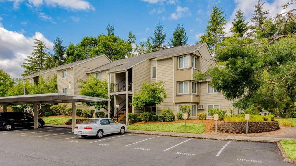 Willamette Falls Court Apartments