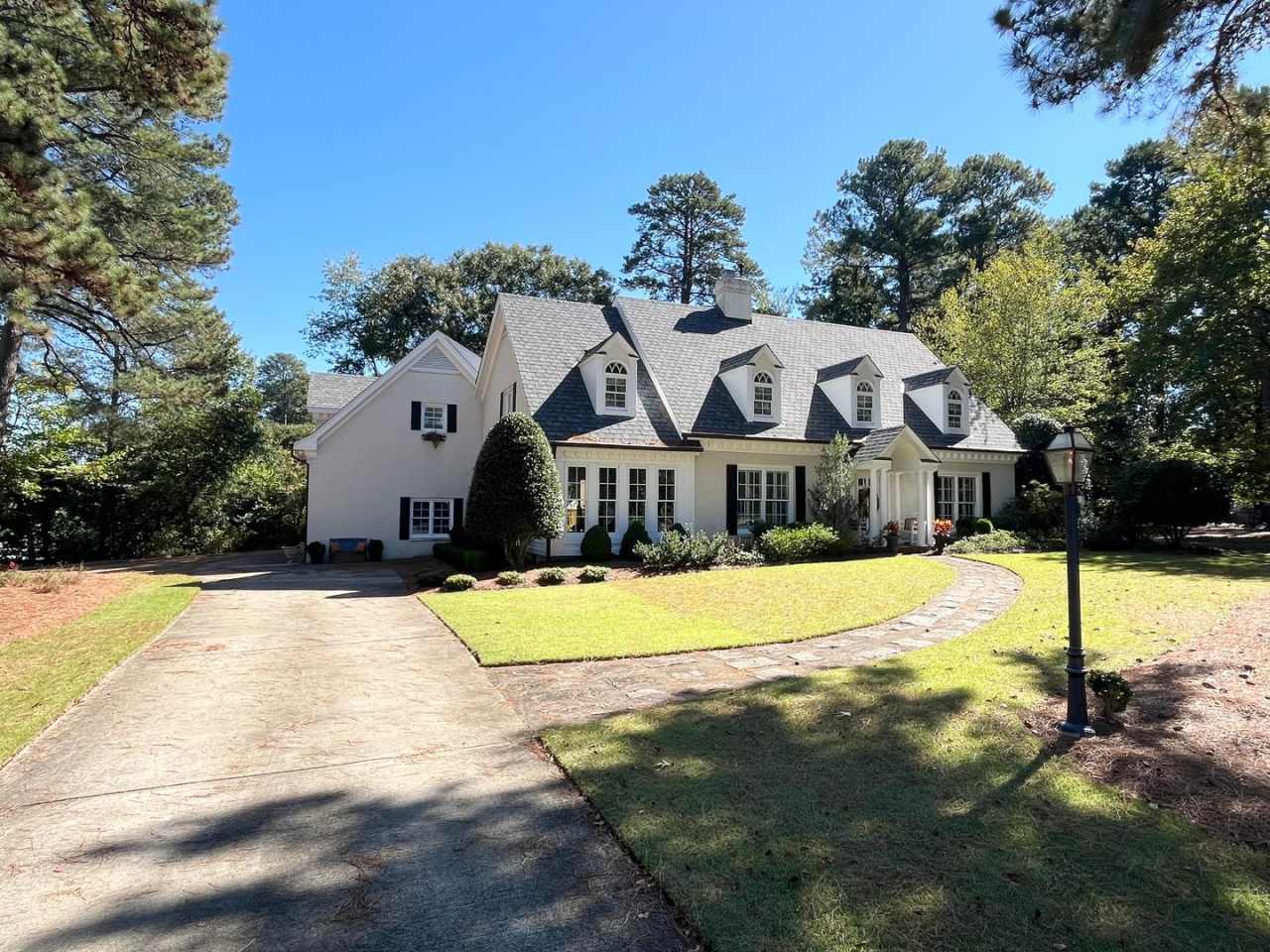 Incredible 5BD, 4.5BA House in Downtown Raleigh with Bonus Room, 3-Car Garage and Attached In-Law Suite