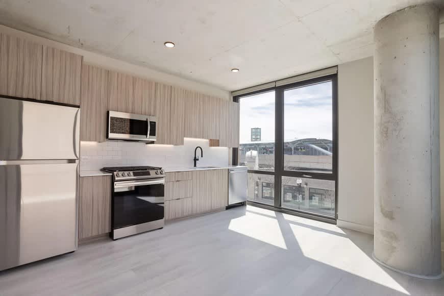 4621 North Broadway St.