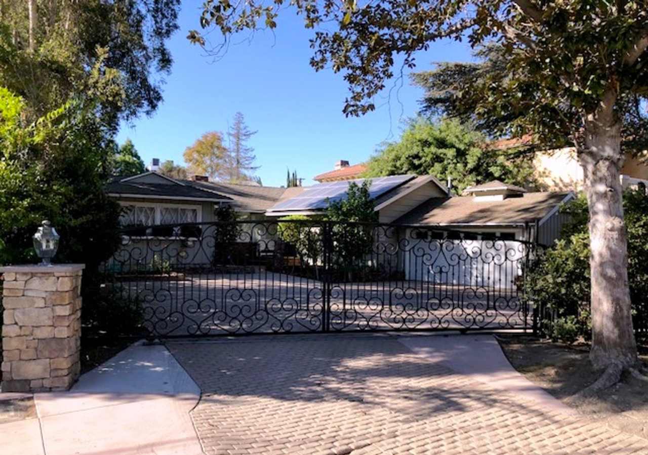 Encino 3+3 w/gated entry, pool + solar panels!