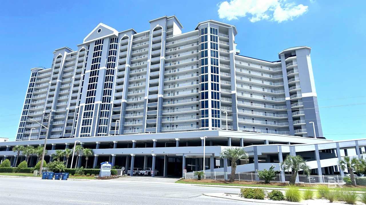 455 E Beach Boulevard