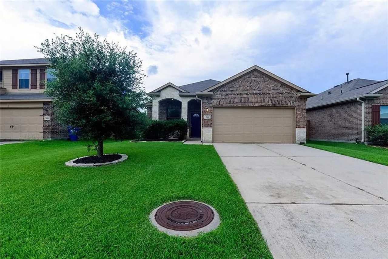 296 Country Crossing Circle - Country Crosing, 296