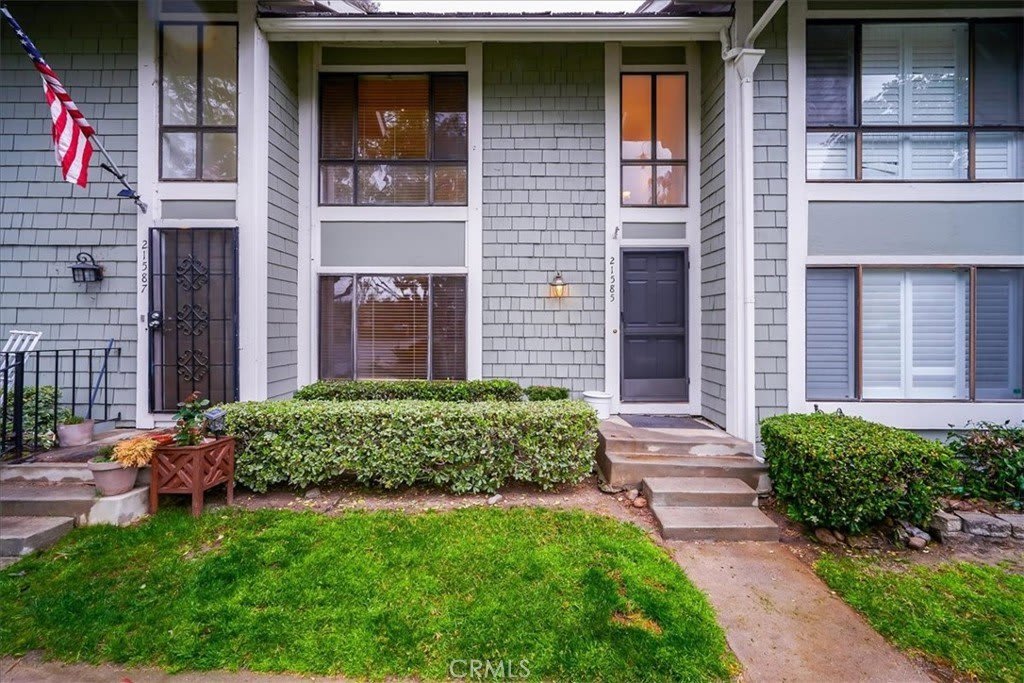 21585 Lost River Court