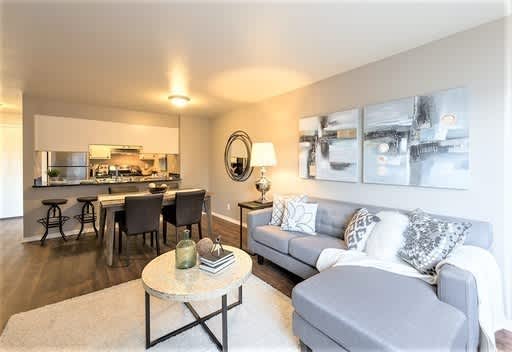 Harbor Square Apartments