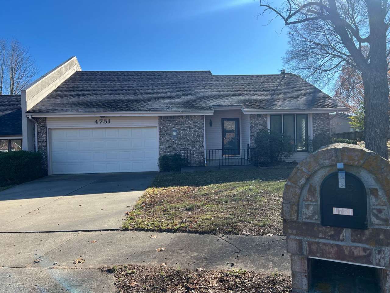 Soaring Ceilings in Lakewood Village Duplex