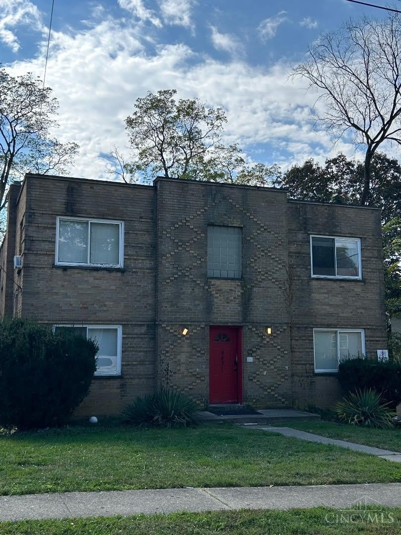 4431 Ridgeview Avenue unit: 3