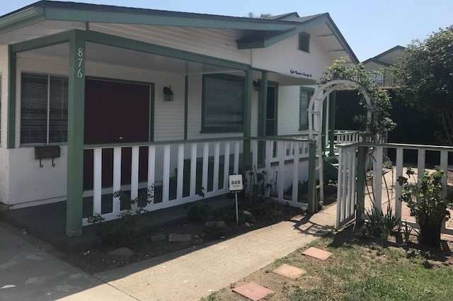 Single family home close to the beach and downtown.