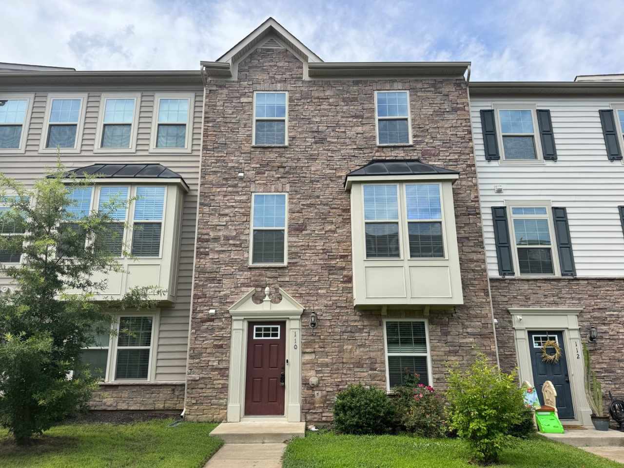 CLOSE TO QUANTICO - EMBREY MILL - STAFFORD - BEAUTIFUL TOWNHOME