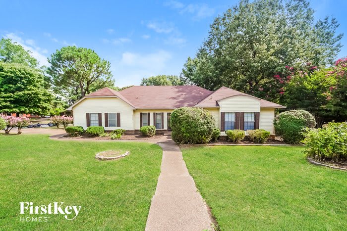 8066 South Regis Place