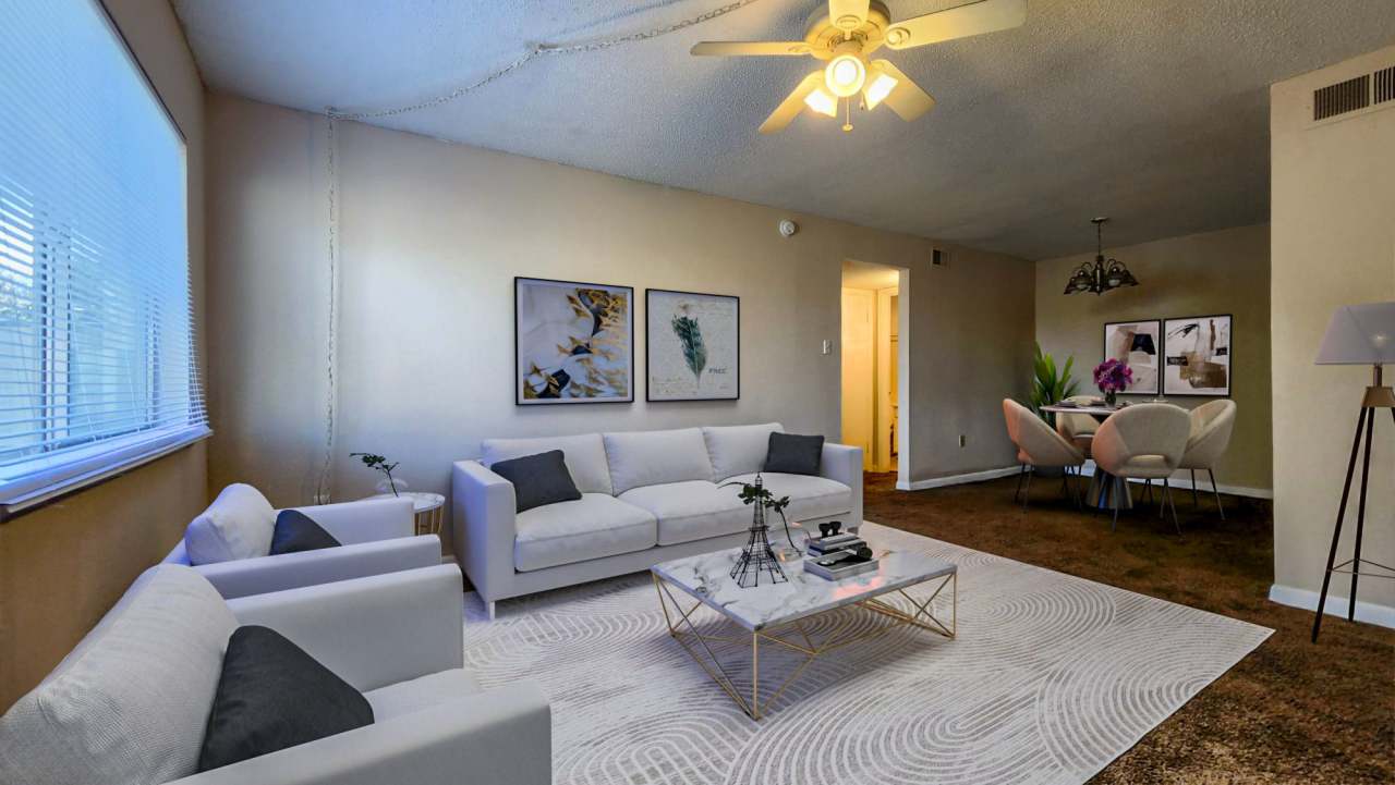 7019 Huntington Park Dr