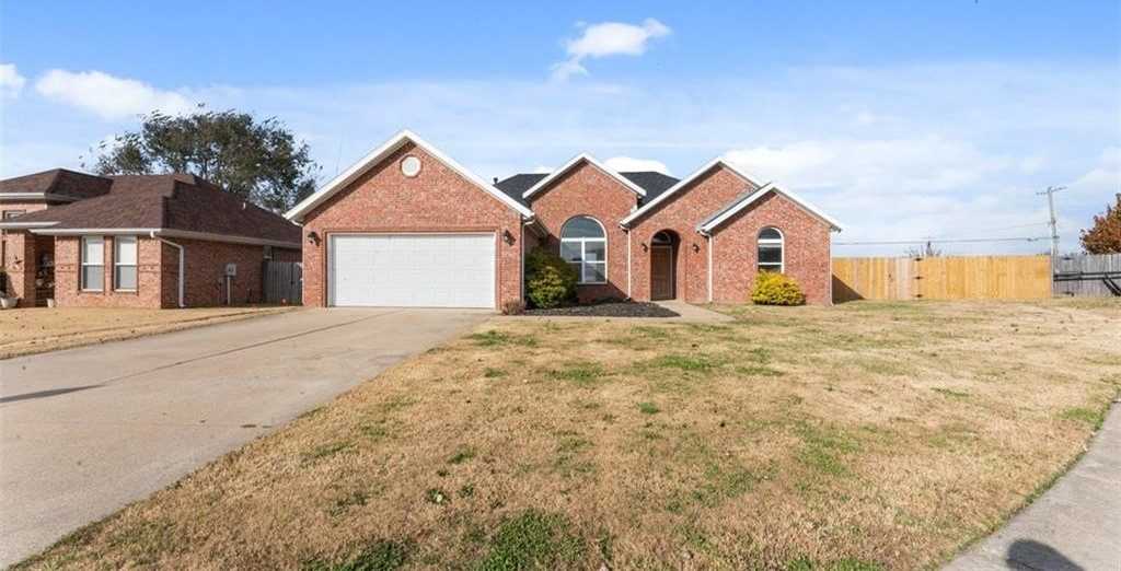 4102  SW Fieldstone  BLVD