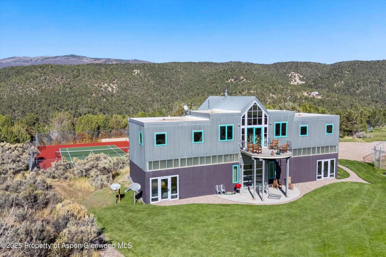 525 Cactus Flats Road