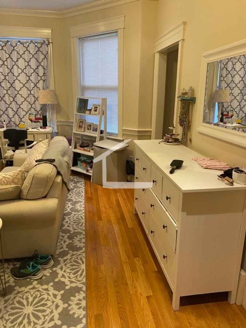Huge 1 bed in Kenmore