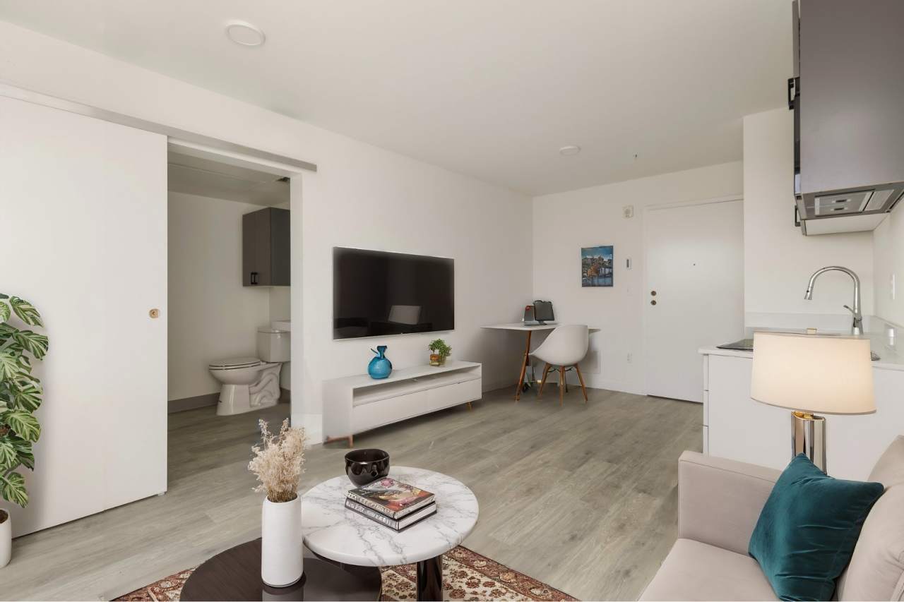 3019 South Angeline Street