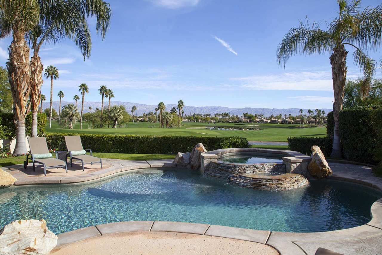 79702 Mission Drive E