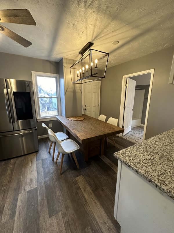 3635 West 46th Street - Upstairs