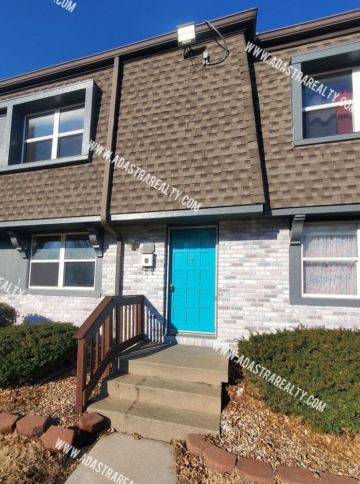 1712 East Cedar Street
