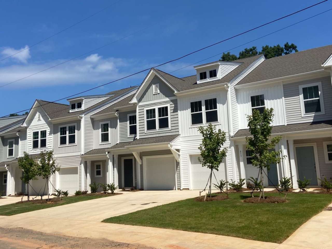3br 2.5 with 1 car garage Townhome community within Walking Distance to Downtown Albemarle