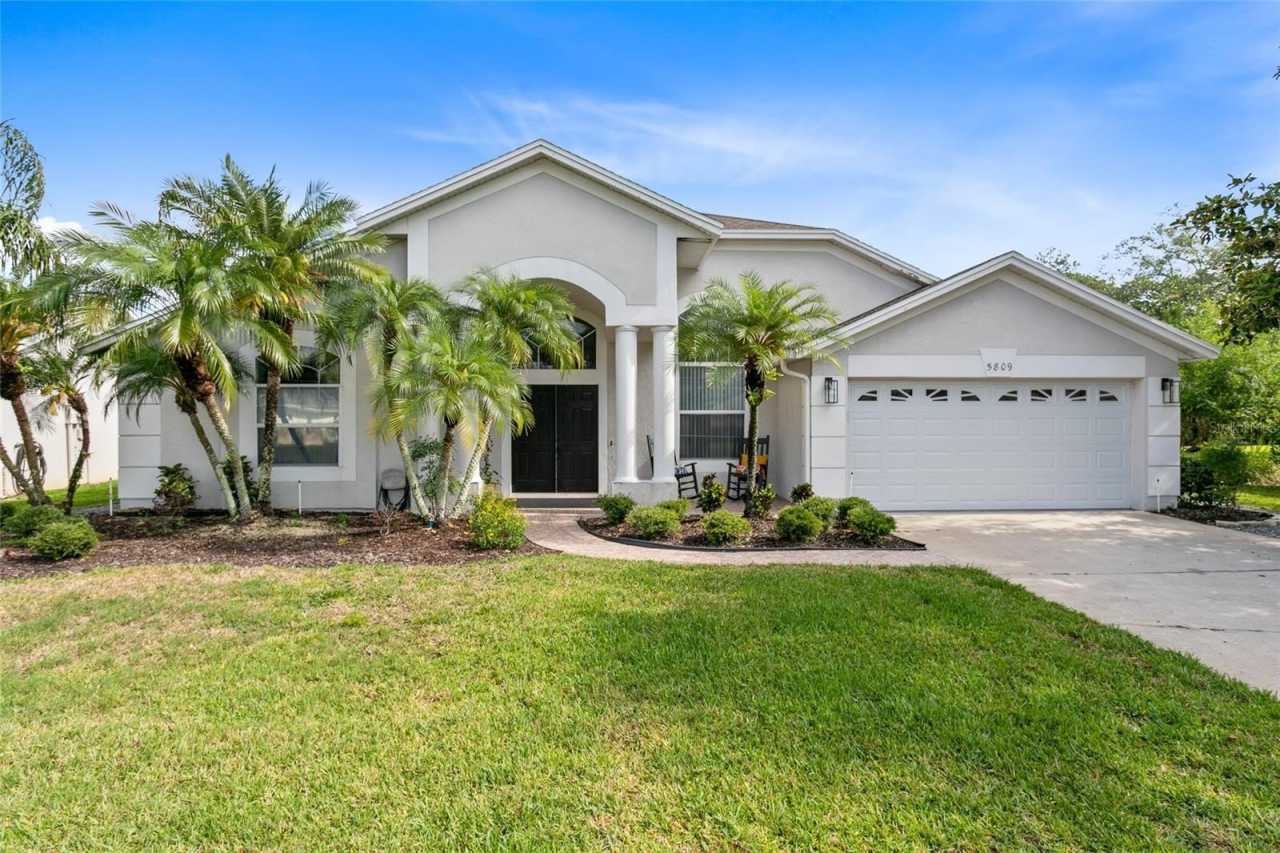 5809 DONNELLY CIRCLE