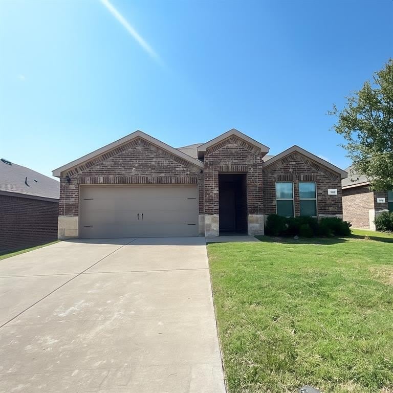 204 University Street