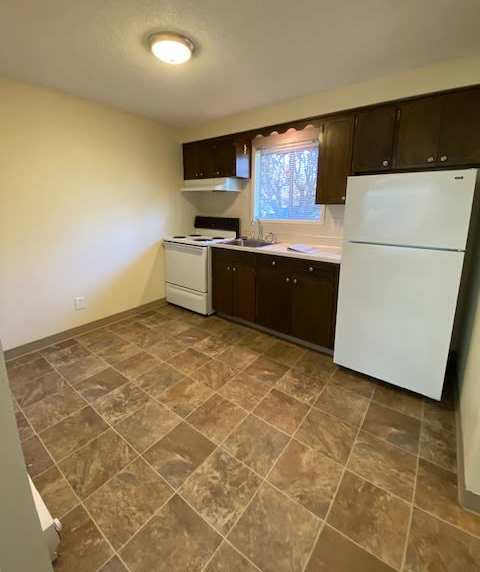 158 Friendship Avenue Southeast