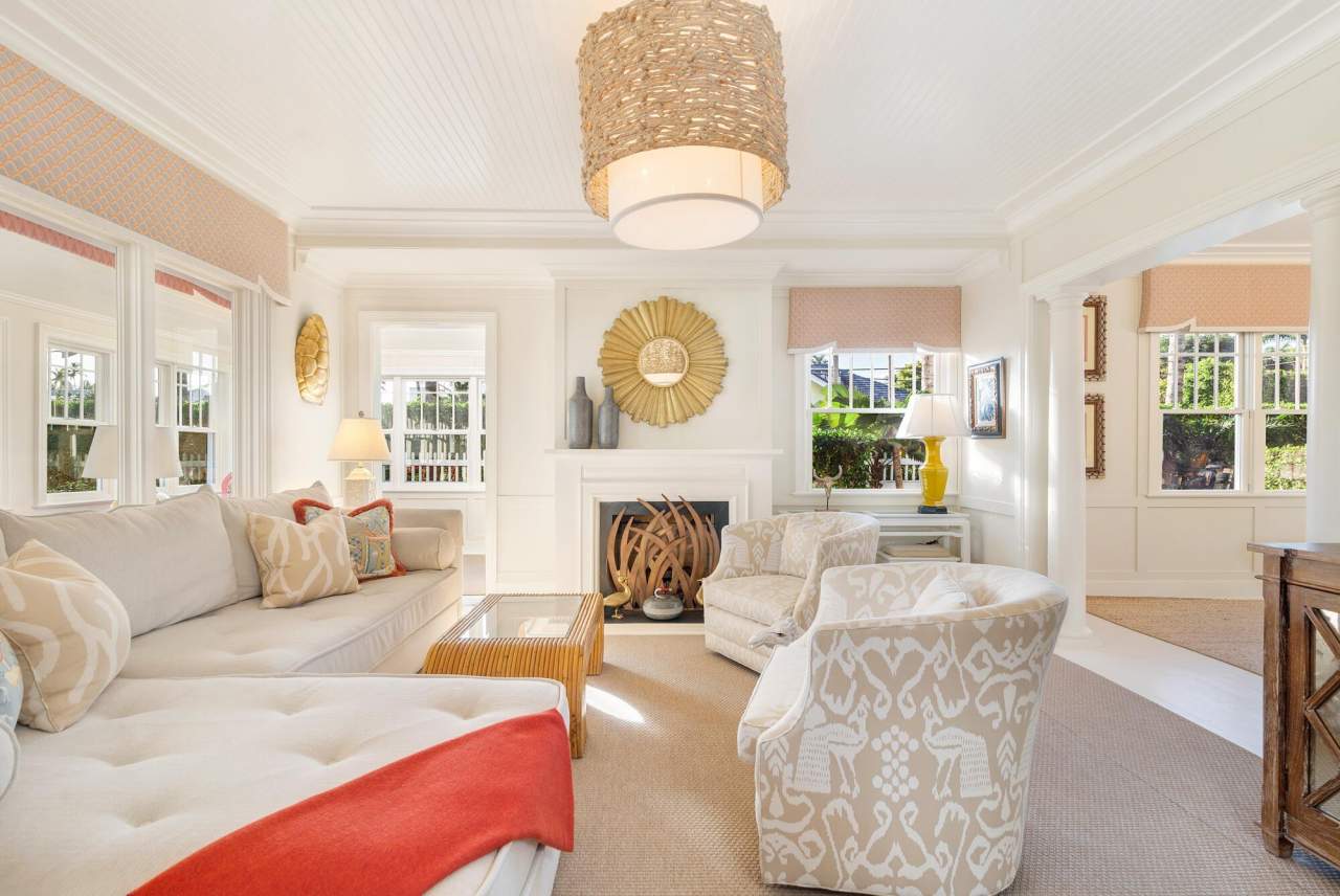 357 Seabreeze Avenue