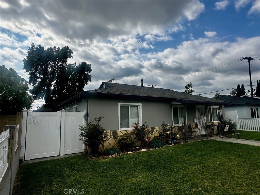 11429 W Pioneer Boulevard