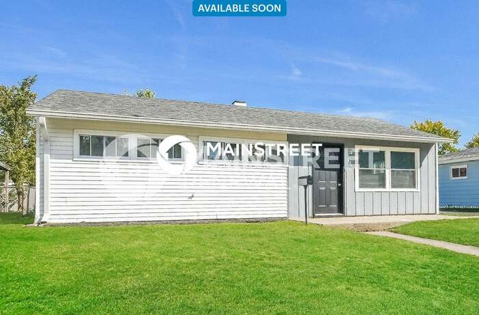 4845 North Kenyon Drive