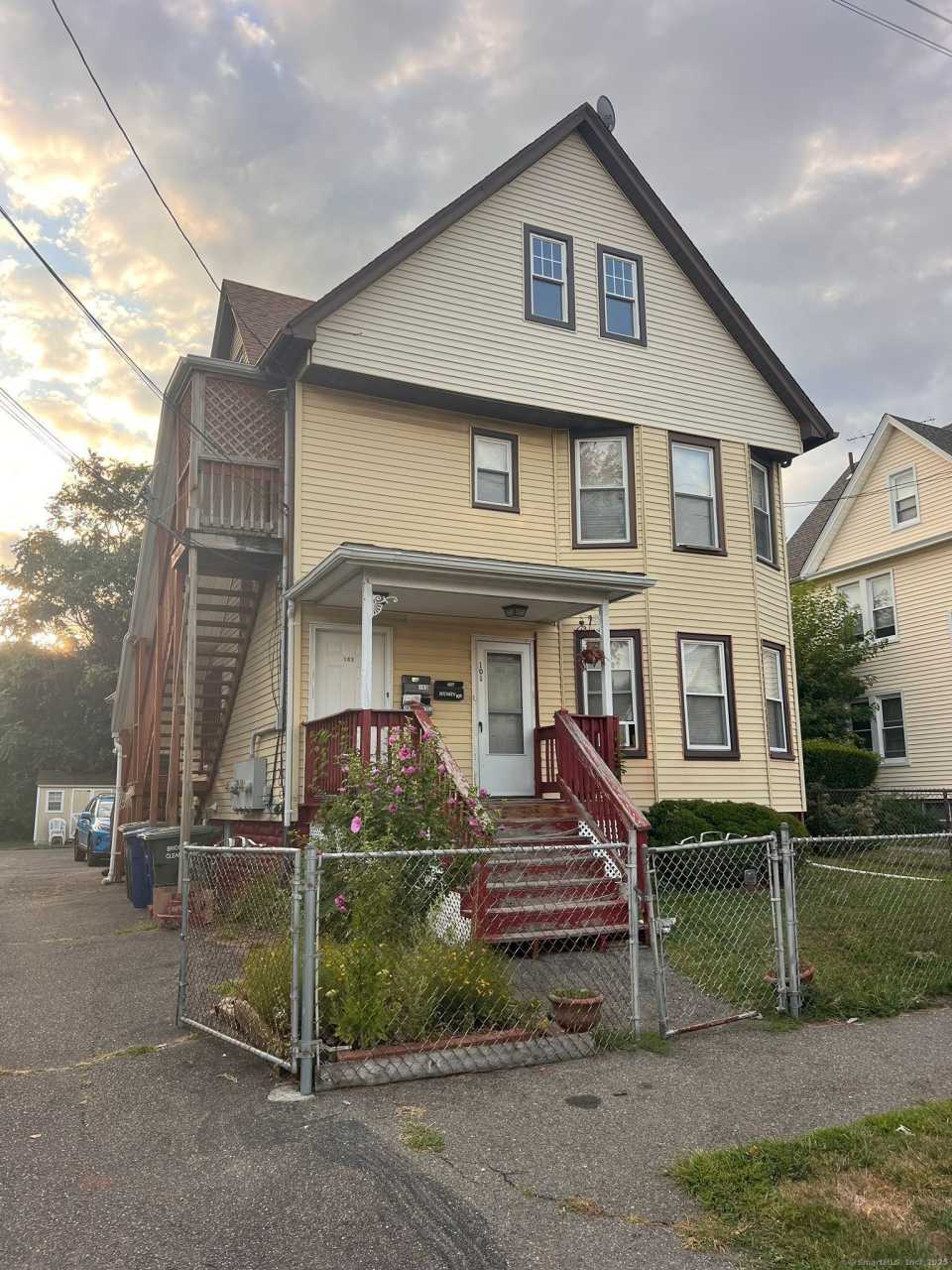 105 Summerfield Avenue