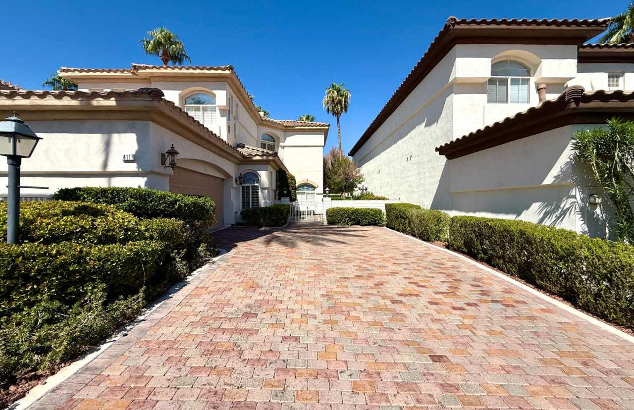 Grand 3 bedroom home with lake and golf course views located in Resort Villas ready to be your palace!