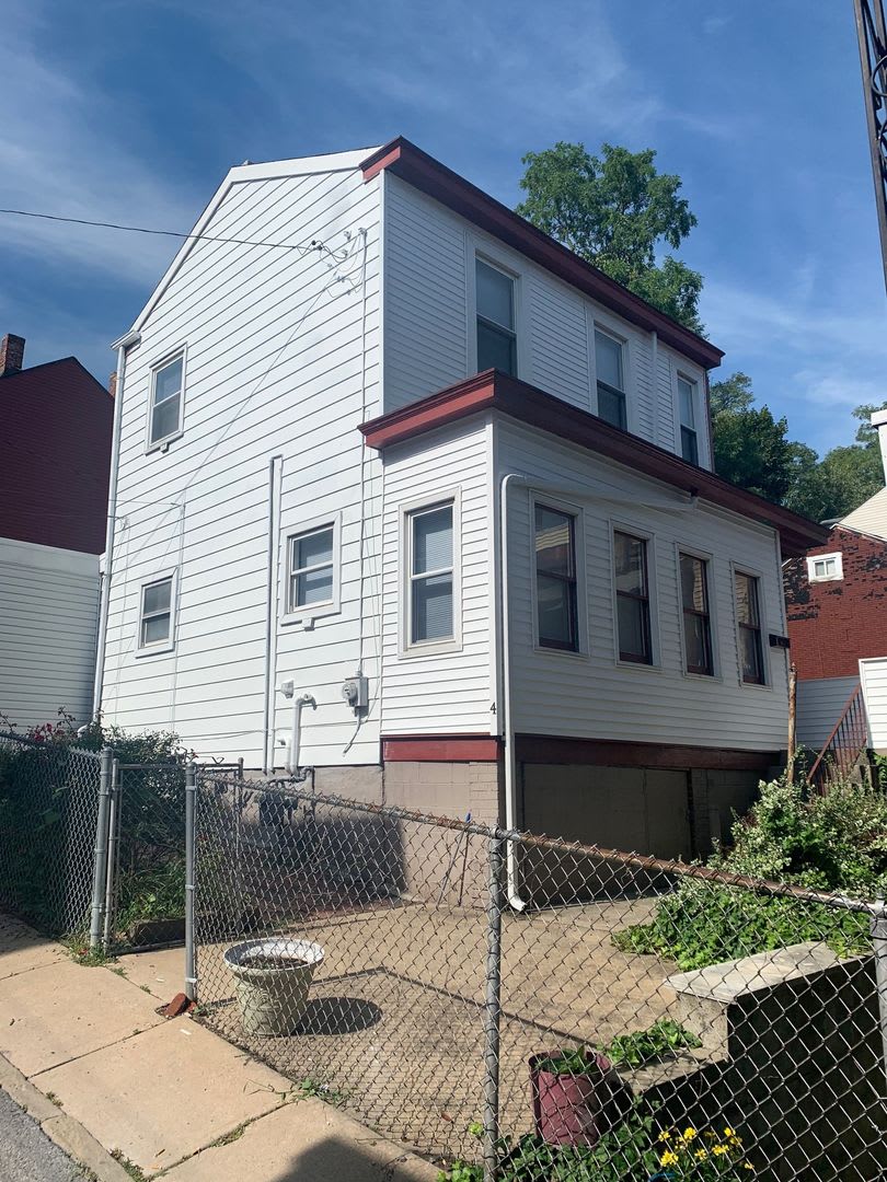 Luxury Rental - South Side Flats