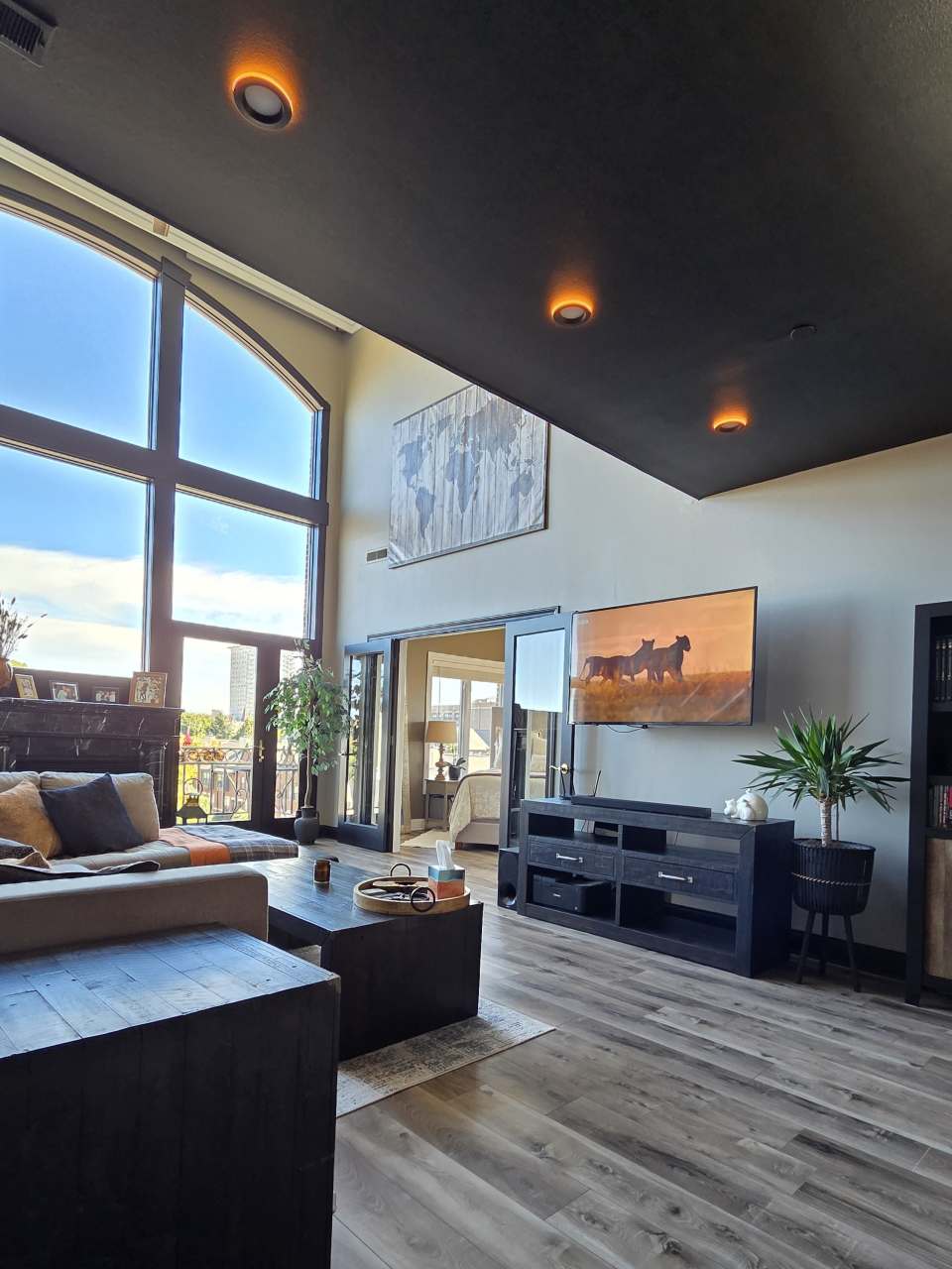 1515 North Van Buren Street