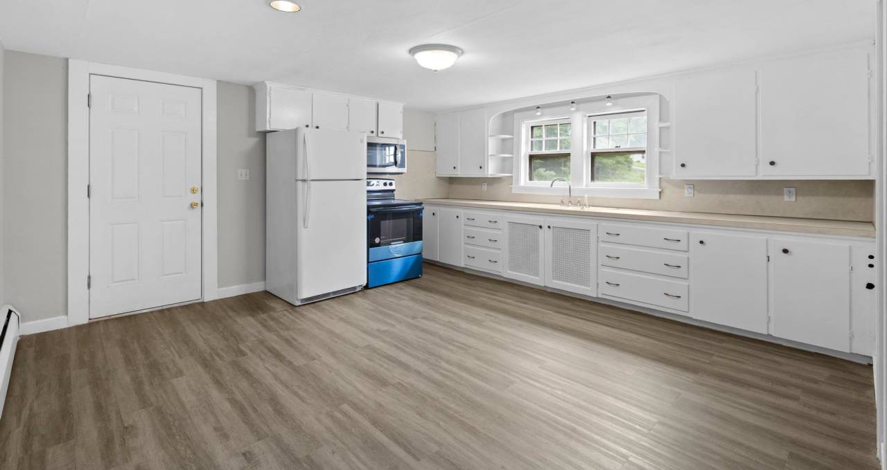 588 North Walnut Street