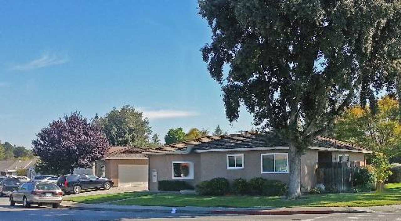 3798 Flora Vista Ave, Santa Clara, CA 95051