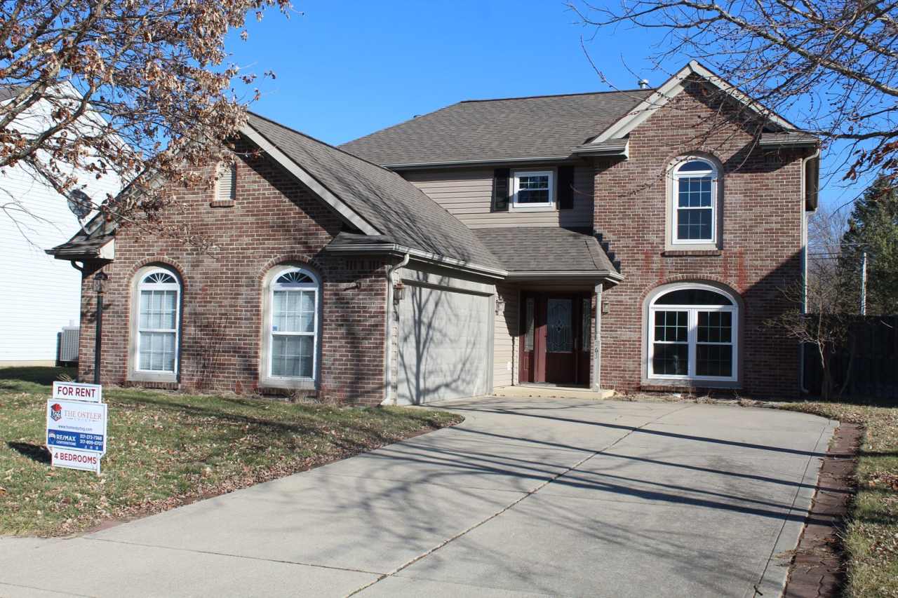 Beautiful 4 BR w/fenced yard in Brownsburg!