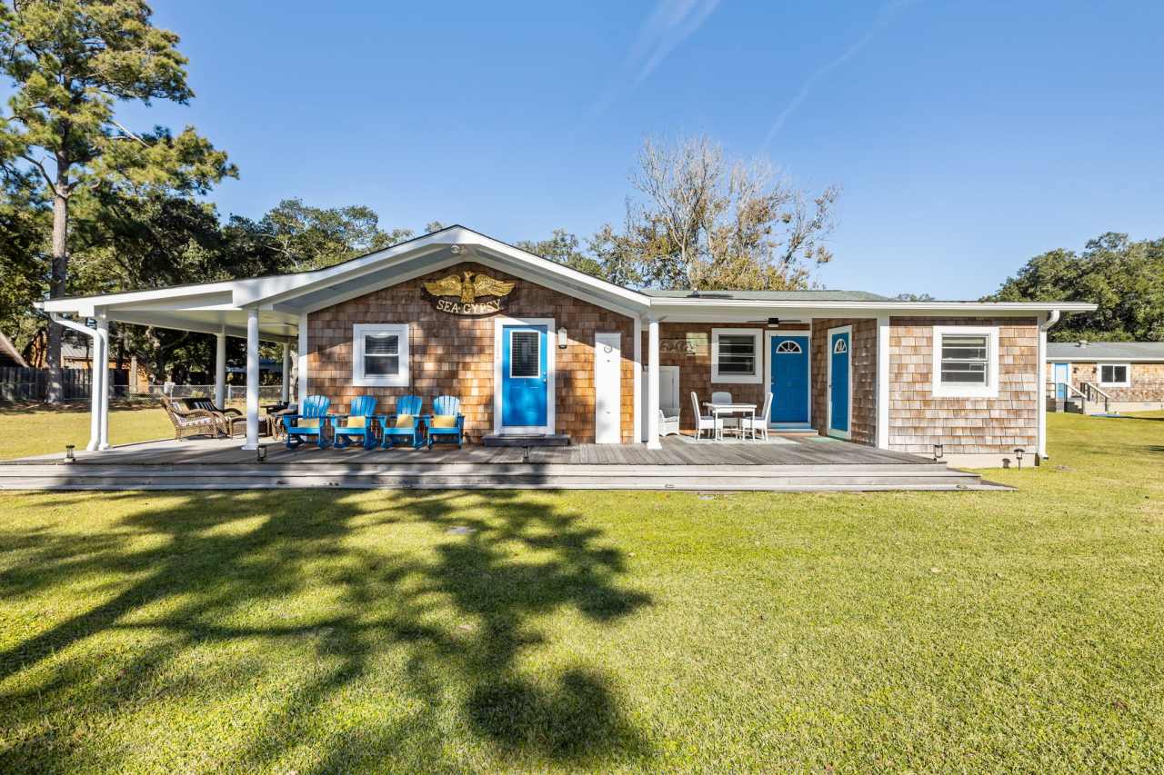 182 Lewistown RoadUnit 1