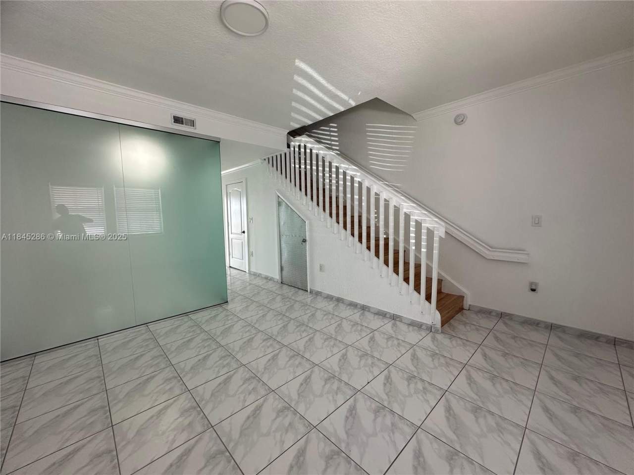 9837 W Okeechobee Rd