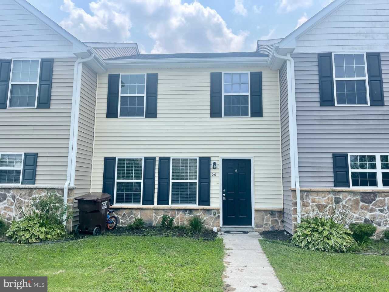 705 WOOD DUCK DRIVE