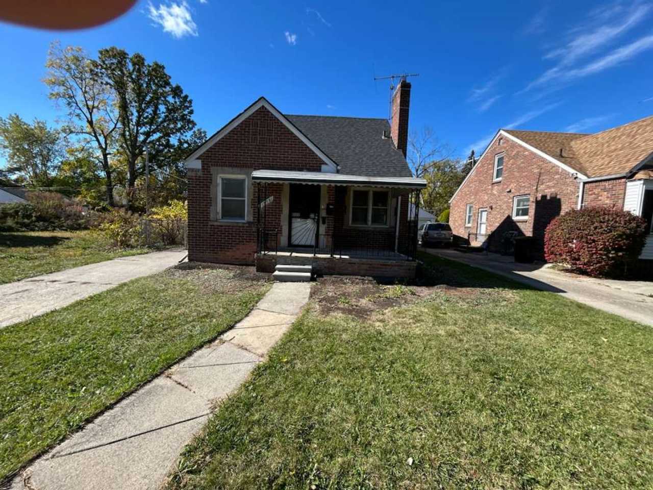 Fully Renovated 3 Bedroom Bungalow