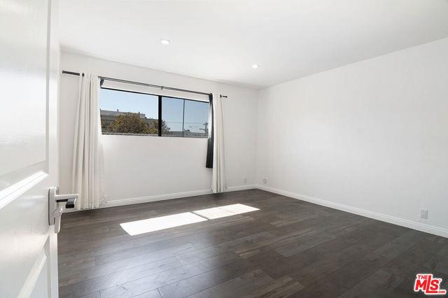 853 South Le Doux Road