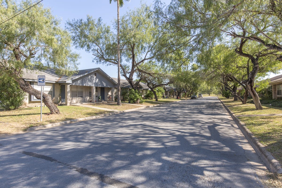 100 Condesa Drive - 112